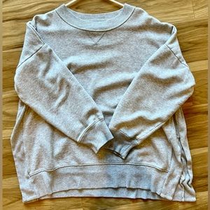 Aerie Women’s Gray Crew Sweatshirt